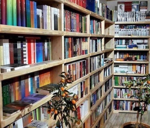 انتشارات امیدسخن